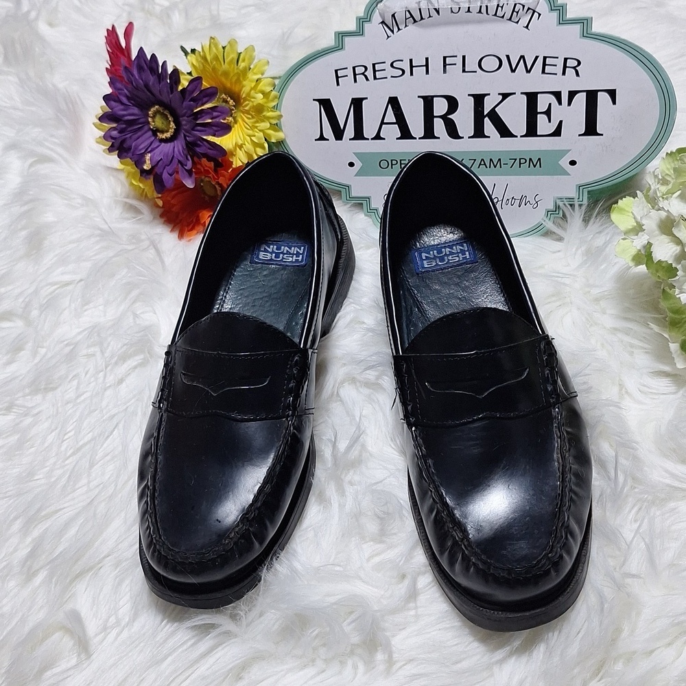 Nunn Bush 12W mens black dressy loafers
